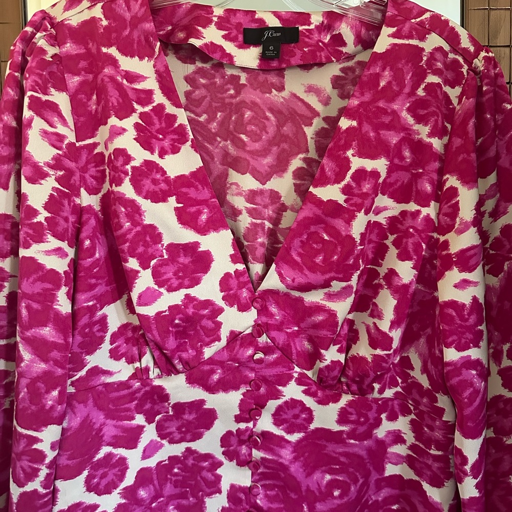 Pink Floral V-Neck blouse